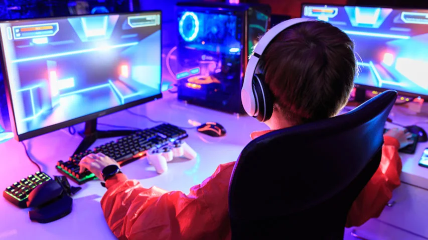 # **Gaming Aur Mental Health – Kya Game Khelna Stress Kam Karta Hai Ya Barhata Hai?*
